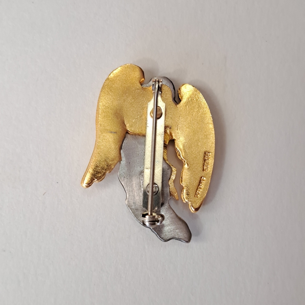 SALE. Mark Shields angel pin - Picture 5 of 10